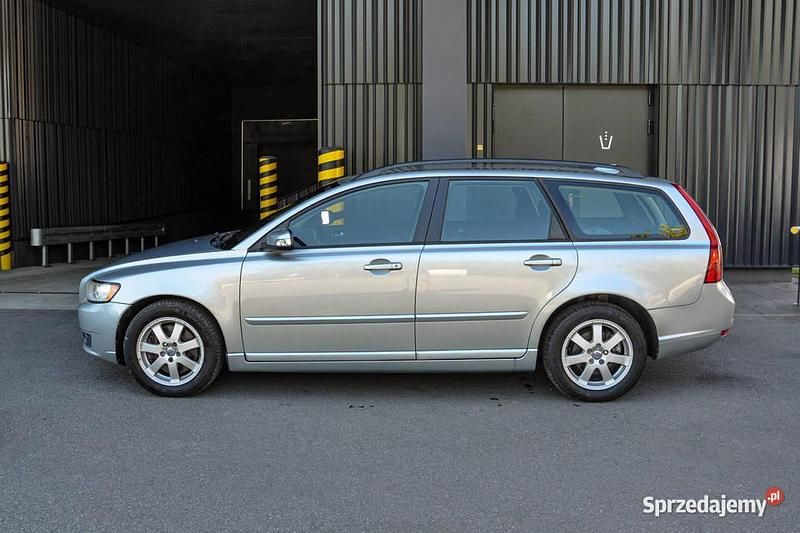 Używany 2008 Volvo V50 Kombi | 17 500 zł (Dość drogi) - Obraz 1/4