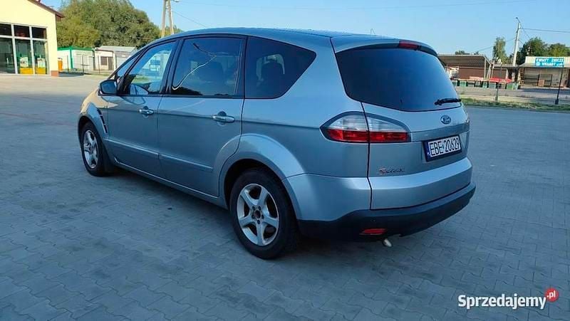 Srebrny Używany 2008 Ford S-MAX S Minivan | 17 900 zł (Uczciwa cena) - Obraz 1/4