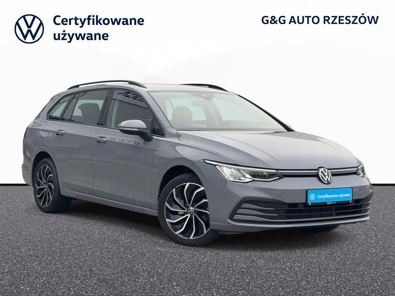 Używany VW Golf VIII 131 KM (96 kW) 2024 Kombi