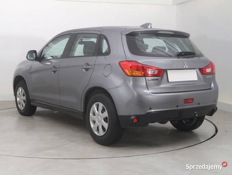 Używany Mitsubishi ASX 117 KM (86 kW) 2016 Srebrny SUV