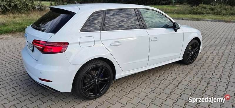Używany Audi A3 e-tron 2020 Hatchback