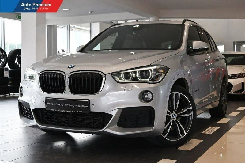 Używany BMW X1 190 KM (139 kW) 2017 Szary (metalik) SUV