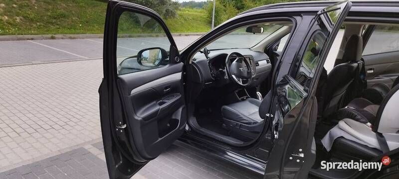 Używany Mitsubishi Outlander P-HEV 2014 SUV