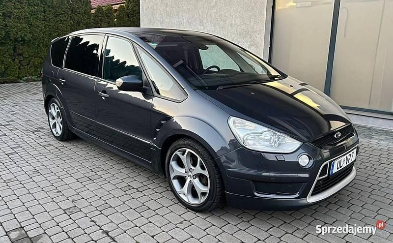 Szary Używany 2010 Ford S-MAX ST-Line Minivan | 19 900 zł - Obraz 1/4