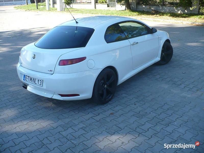 Używany Alfa Romeo GT 2008 Coupe