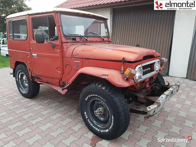 Czerwony Używany 1978 Toyota Land Cruiser SUV | 37 499 zł - Obraz 1/4