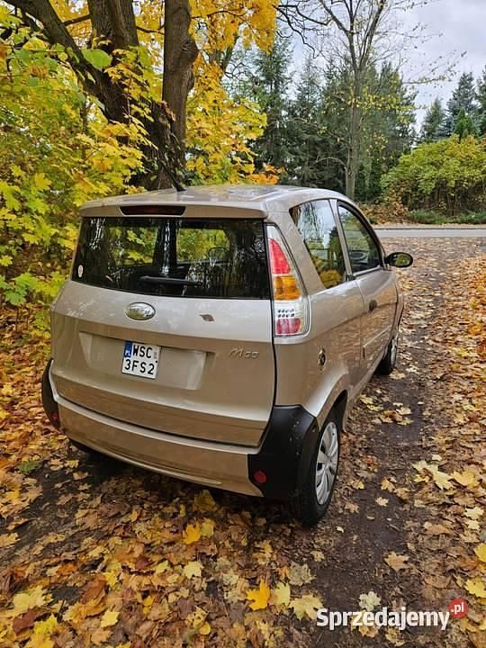 Używany Microcar M.Go 20 KM (14 kW) 2011 Beżowy Hatchback