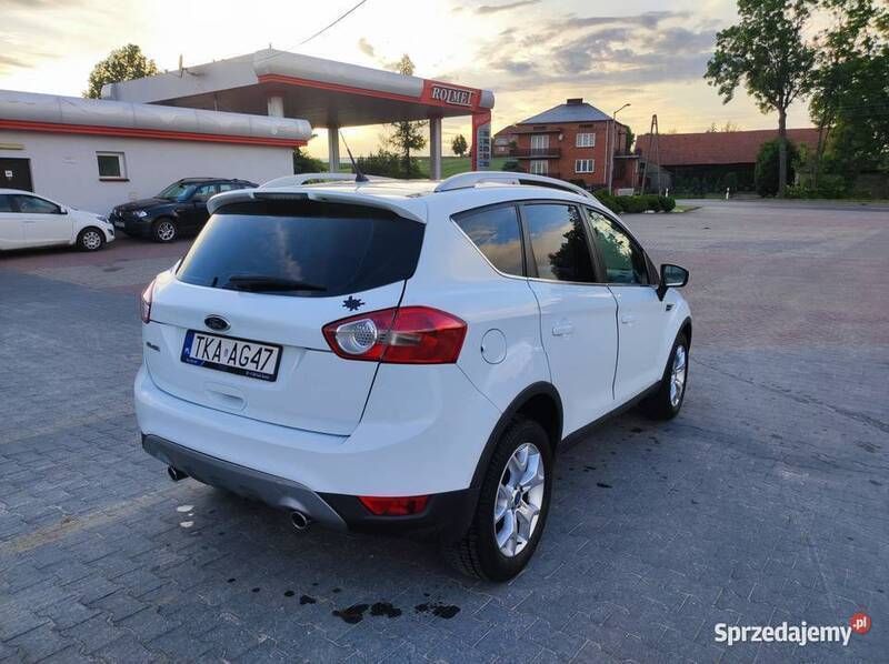 Biały Używany 2013 Ford Kuga SUV | 29 999 zł (Super Cena) - Obraz 1/4