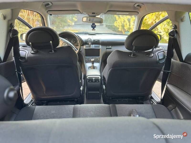 Używany Mercedes C180 2005 Granatowy Coupe