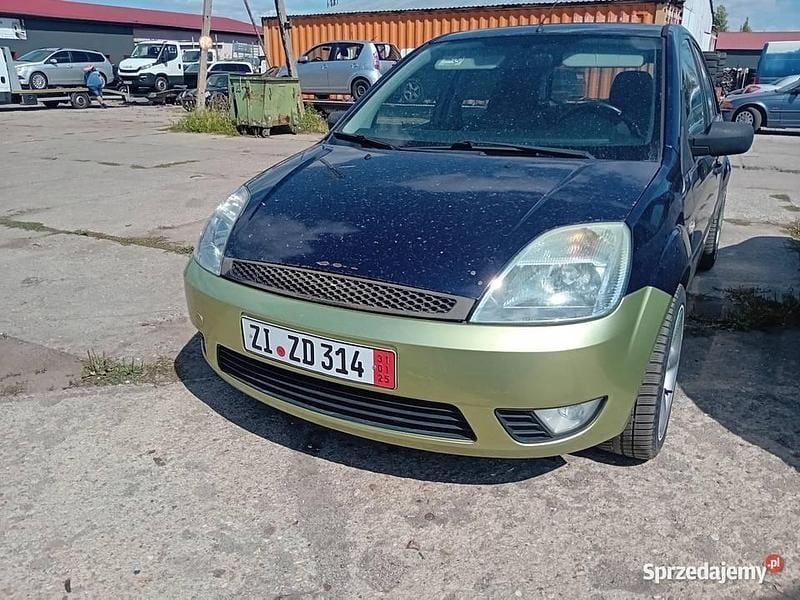Niebieski Używany 2004 Ford Fiesta Hatchback | 1399 zł (Super Cena) - Obraz 1/4