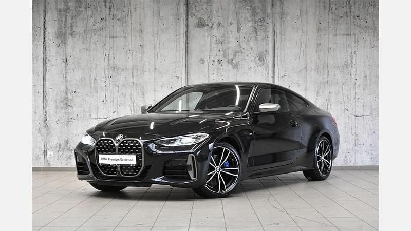 Czarny szafir metalizowany Używany 2023 BMW M440 M Sport Sedan/Limuzyna | 274 700 zł (Super Cena) - Obraz 1/3
