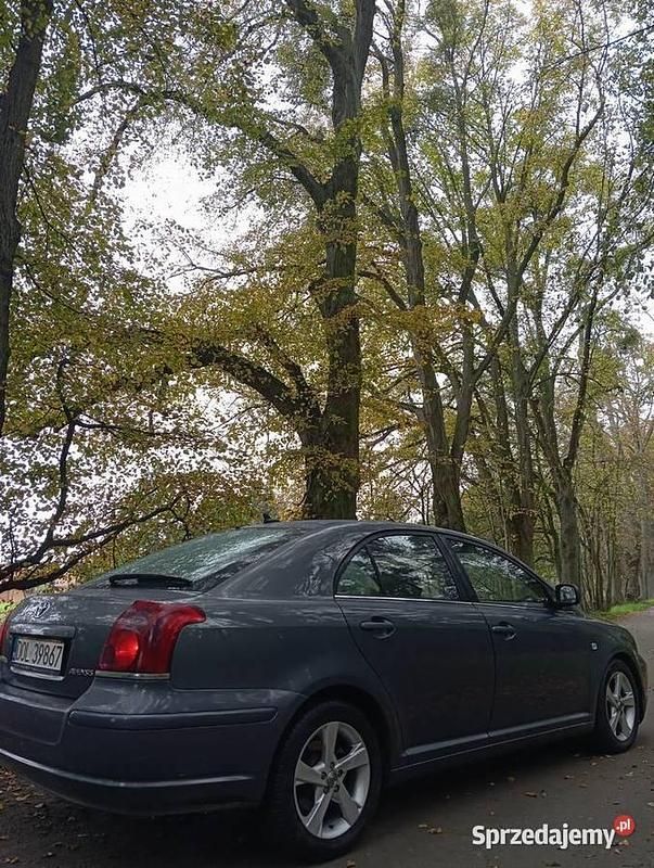Używany 2004 Toyota Avensis | 10 000 zł (Drogi) - Obraz 1/2