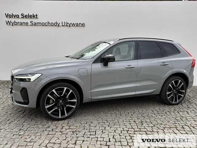Szary Używany 2025 Volvo XC60 SUV | 254 900 zł - Obraz 1/3