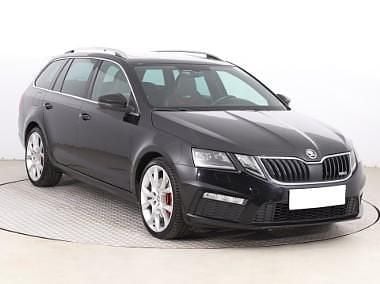 Czarny Używany 2018 Skoda Octavia RS Kombi | 58 999 zł (Uczciwa cena) - Obraz 1/4