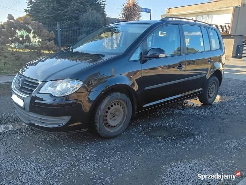 Używany VW Touran 105 KM (77 kW) 2008 Czarny Minivan