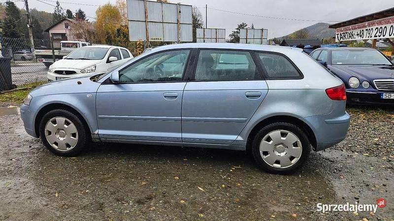Używany Audi A3 2005 Niebieski Kombi
