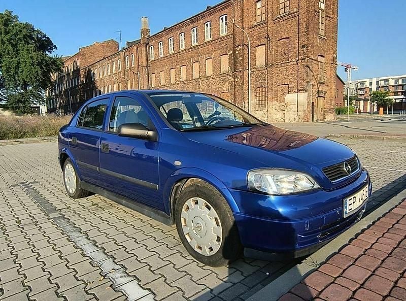 Niebieski Używany 2005 Opel Astra Hatchback | 2500 zł (Super Cena) - Obraz 1/4