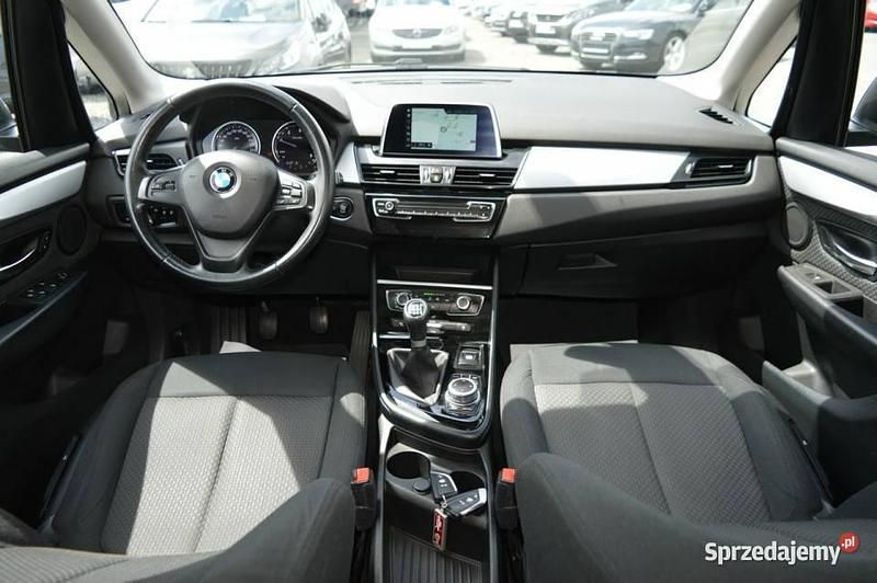 Szary Używany 2018 BMW 216 Sedan/Limuzyna | 45 800 zł - Obraz 1/4