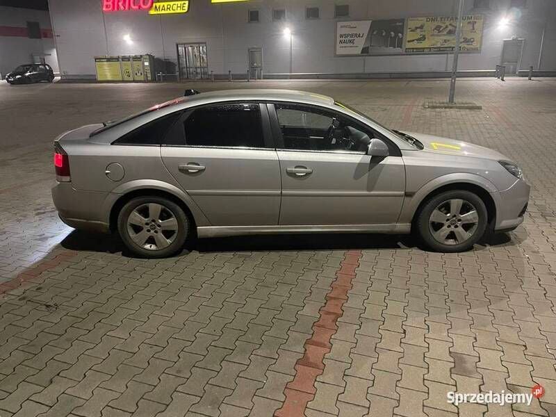 Używany Opel Vectra 140 KM (102 kW) 2007