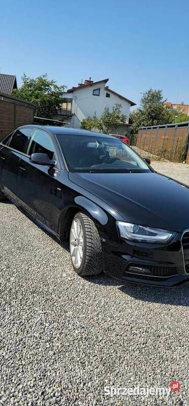 Czarny Używany 2015 Audi A4 Sedan/Limuzyna | 45 000 zł (Super Cena) - Obraz 1/4