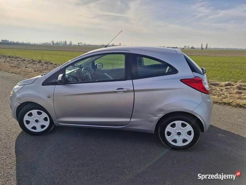 Używany Ford Ka 2014 Srebrny