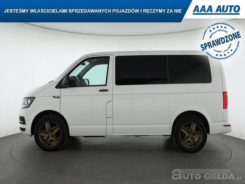 Używany VW T6 2015 Biały Van