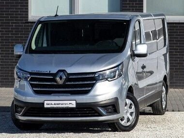 Srebrny Używany 2022 Renault Trafic Van | 109 900 zł - Obraz 1/4