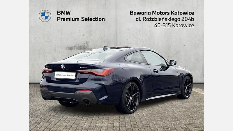 Używany BMW 430 Shadowline 245 KM (180 kW) 2023 Niebieski tanzanite bmw individual metalizowany Coupe