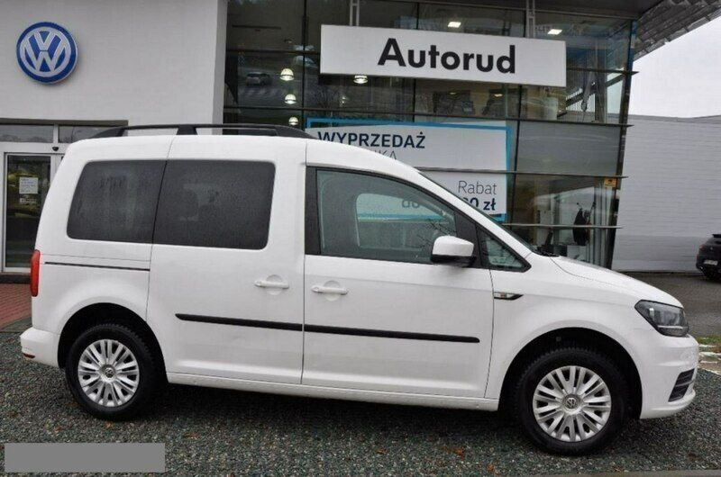 Biały Używany 2018 VW Caddy Minivan | 63 990 zł (Dobra cena) - Obraz 1/4