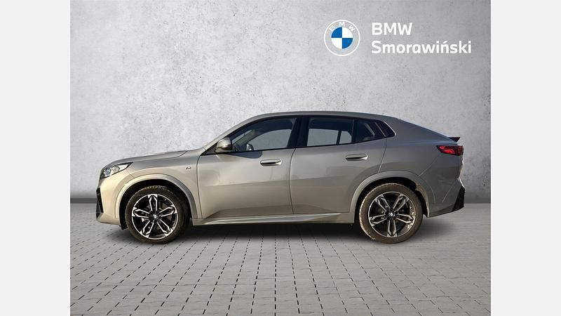 Używany BMW X2 Luxury Line 156 KM (114 kW) 2024 Szary skyscraper metalizowany SUV