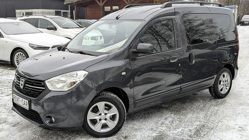 Używany Dacia Dokker 102 KM (75 kW) 2018 Grafitowy Minivan