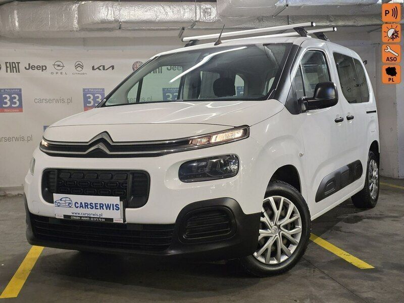 Biały Używany 2019 Citroën Berlingo Minivan | 39 800 zł (Super Cena) - Obraz 1/4