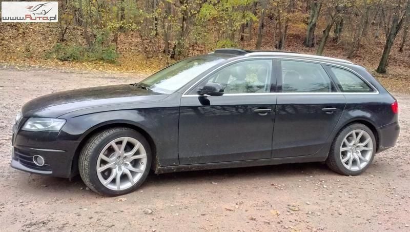 Czarny Używany 2011 Audi A4 Sedan/Limuzyna | 49 500 zł (Super Cena) - Obraz 1/4