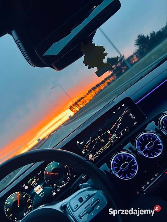 Używany Mercedes CLA200 2020 Szary Sedan/Limuzyna