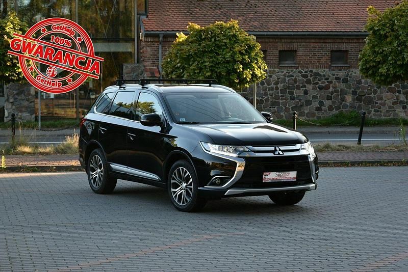 Czarny (metalik, perła) Używany 2015 Mitsubishi Outlander SUV | 59 900 zł (Dobra cena) - Obraz 1/4