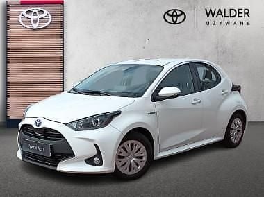Biały Używany 2021 Toyota Yaris Hybrid Comfort Hatchback | 59 900 zł (Dobra cena) - Obraz 1/4