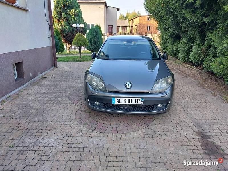 Używany Renault Laguna III 110 KM (80 kW) 2010 Szary Hatchback