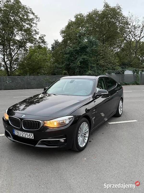 Używany 2014 BMW 318 Luxury Line | 49 800 zł - Obraz 1/4