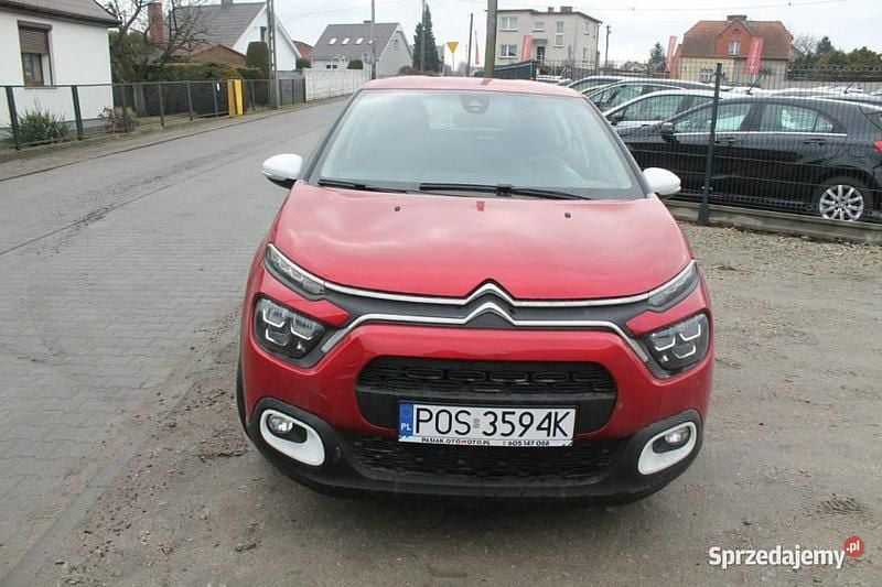 Używany Citroën C3 83 KM (61 kW) 2023 Czerwony Hatchback