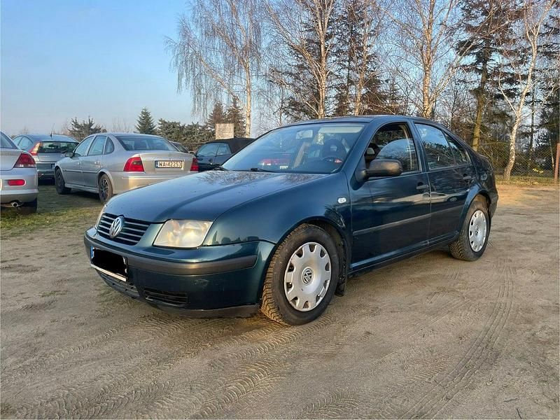 Zielony Używany 2002 VW Bora Sedan/Limuzyna | 3000 zł - Obraz 1/4