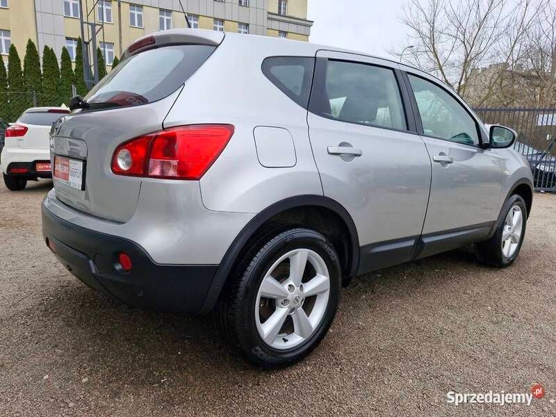 Używany Nissan Qashqai 114 KM (83 kW) 2008 Srebrny SUV
