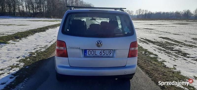 Używany VW Touran 2004 Srebrny Minivan