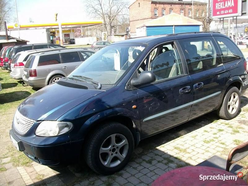 Granatowy Używany 2001 Chrysler Grand Voyager Minivan | 4300 zł - Obraz 1/4