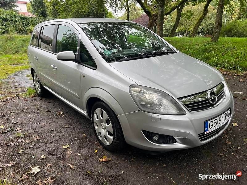 Używany 2008 Opel Zafira Minivan | 6900 zł (Dobra cena) - Obraz 1/4