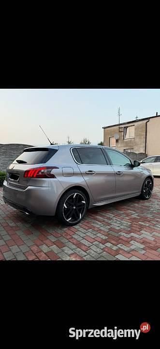 Używany Peugeot 308 GT-line 2017 Szary Hatchback