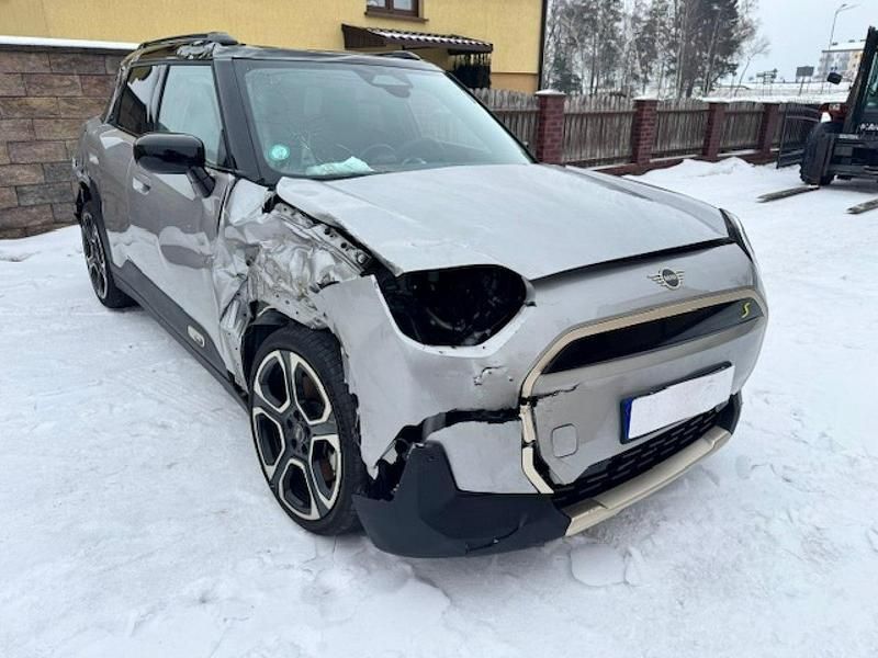 Używany Mini Aceman 160 kW (218 KM) 2024 Szary (metalik) SUV