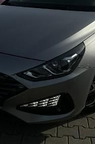 Używany Hyundai i30 160 KM (117 kW) 2021 Srebrny (metalik) Hatchback