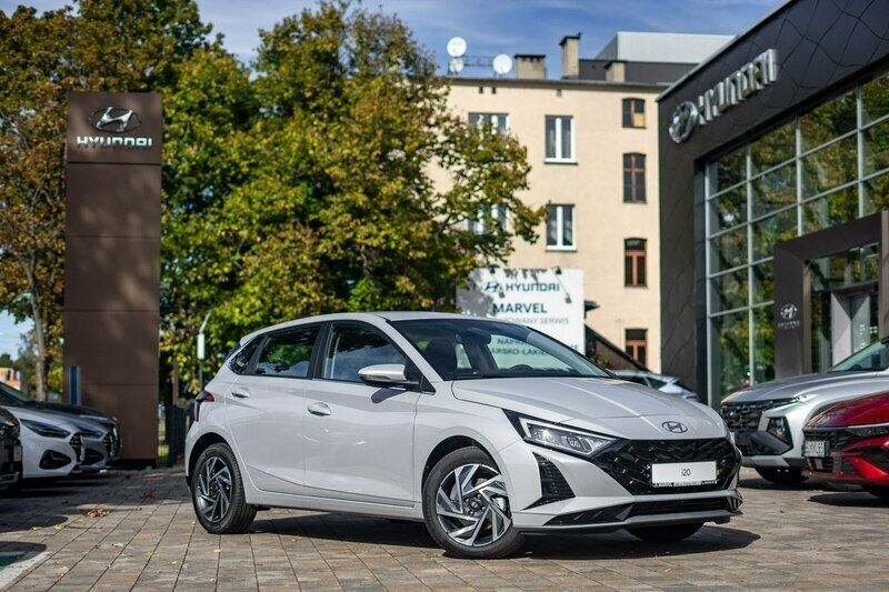 Inny (metalik) Używany 2023 Hyundai i20 Hatchback | 78 000 zł - Obraz 1/4