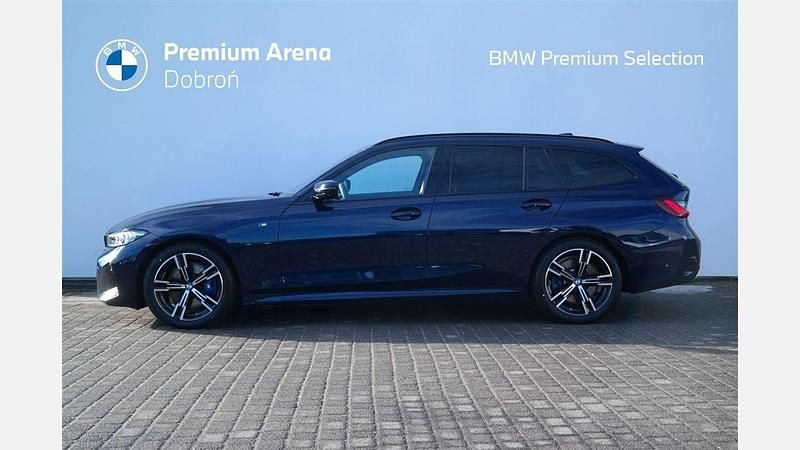 Używany BMW 320 Comfort Edition 190 KM (139 kW) 2025 Niebieski tanzanite bmw individual metalizowany Kombi