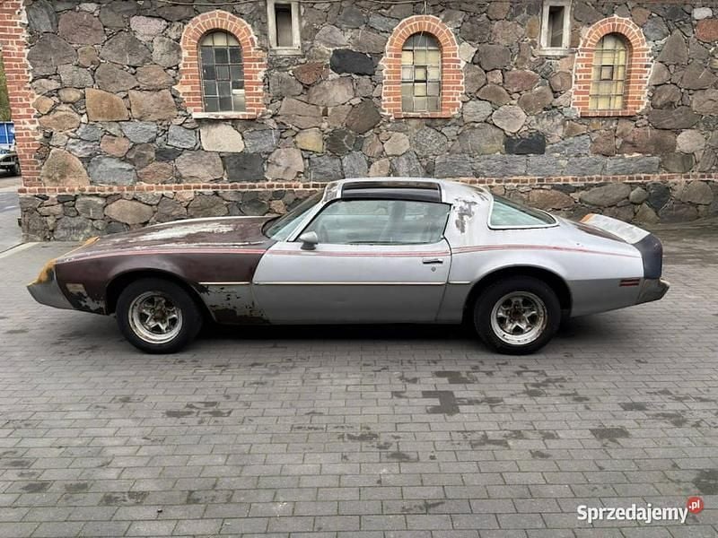 Używany Pontiac Trans Am 1981 Srebrny Coupe